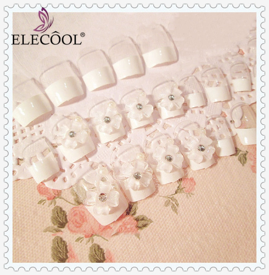 3D Cute with Flower Pattern French elegant Fake Nails