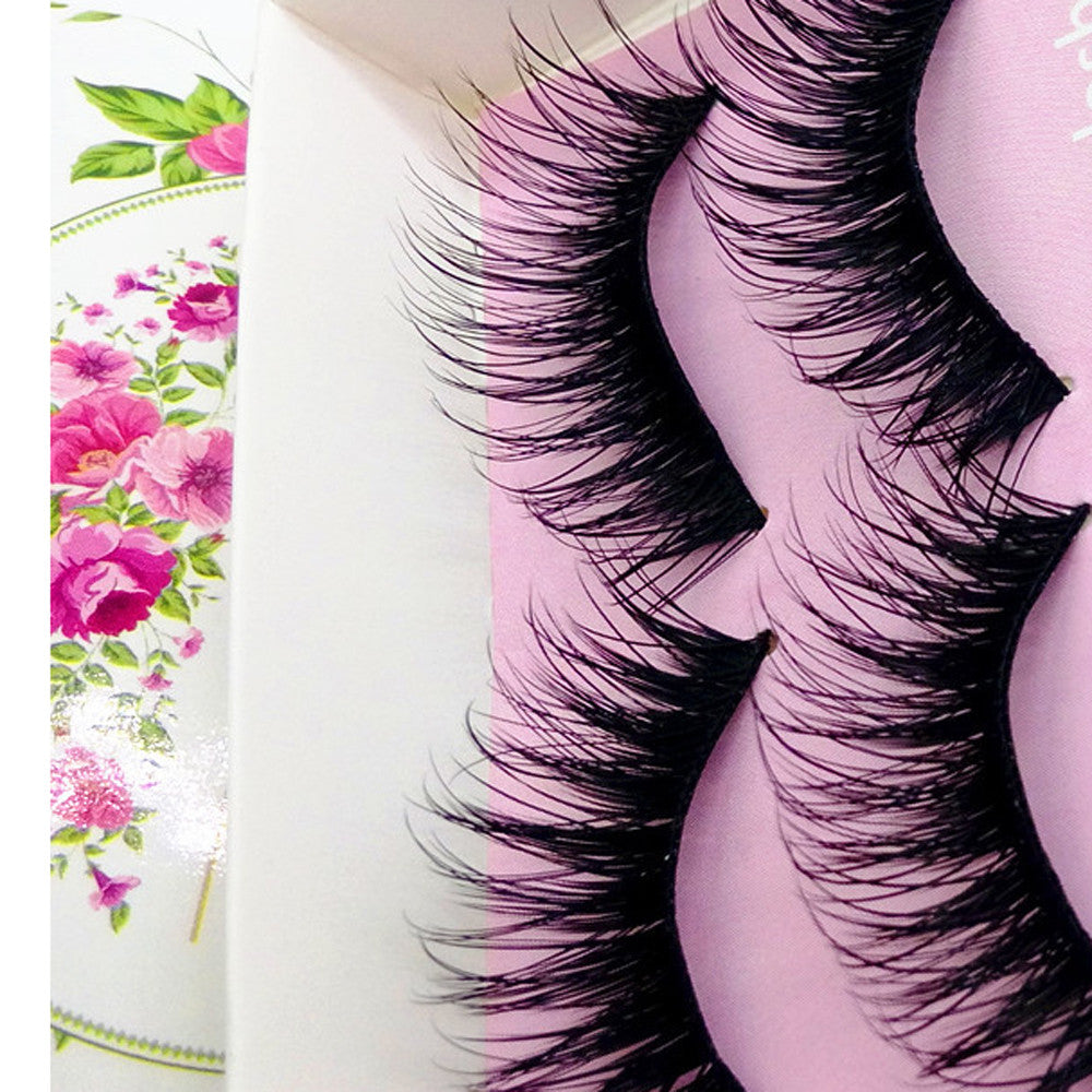 pair natural false eyelashes