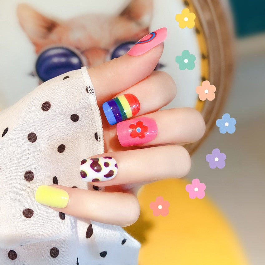 Fashion Cute Girls Acrylic Rainbow Flower Fake Nails